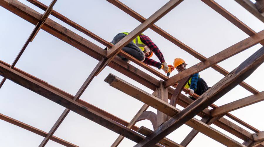 Expert Emergency Roof Repairs services in Walls, MS
